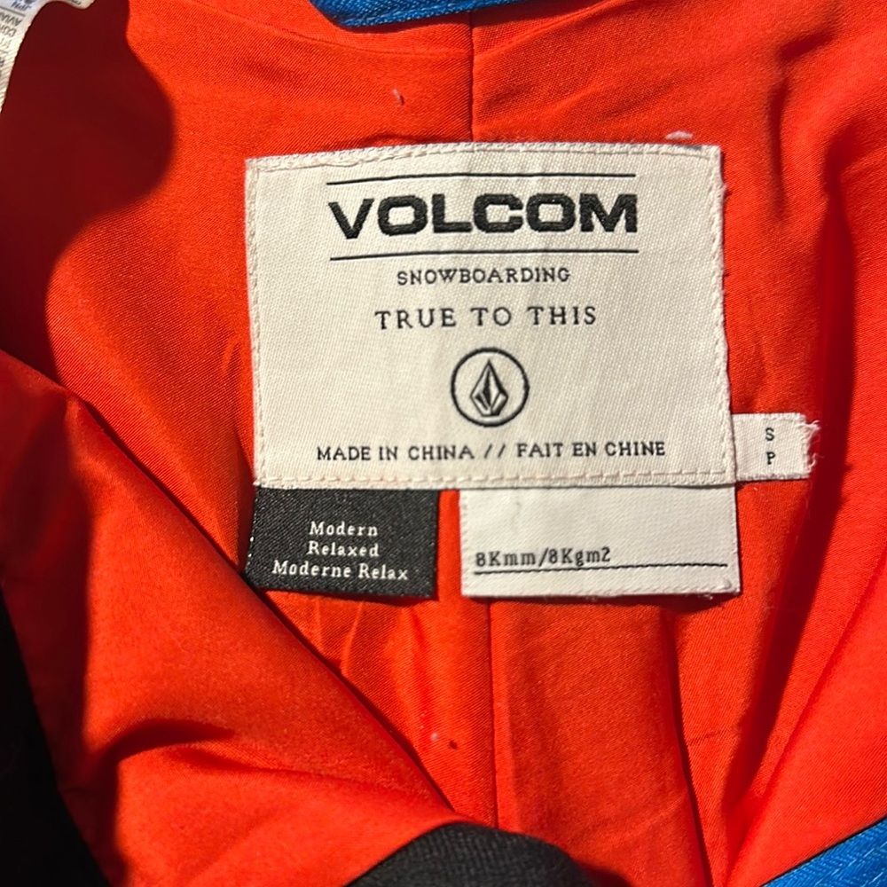 Volcom snowboarding True to This youth size small-gentle used
